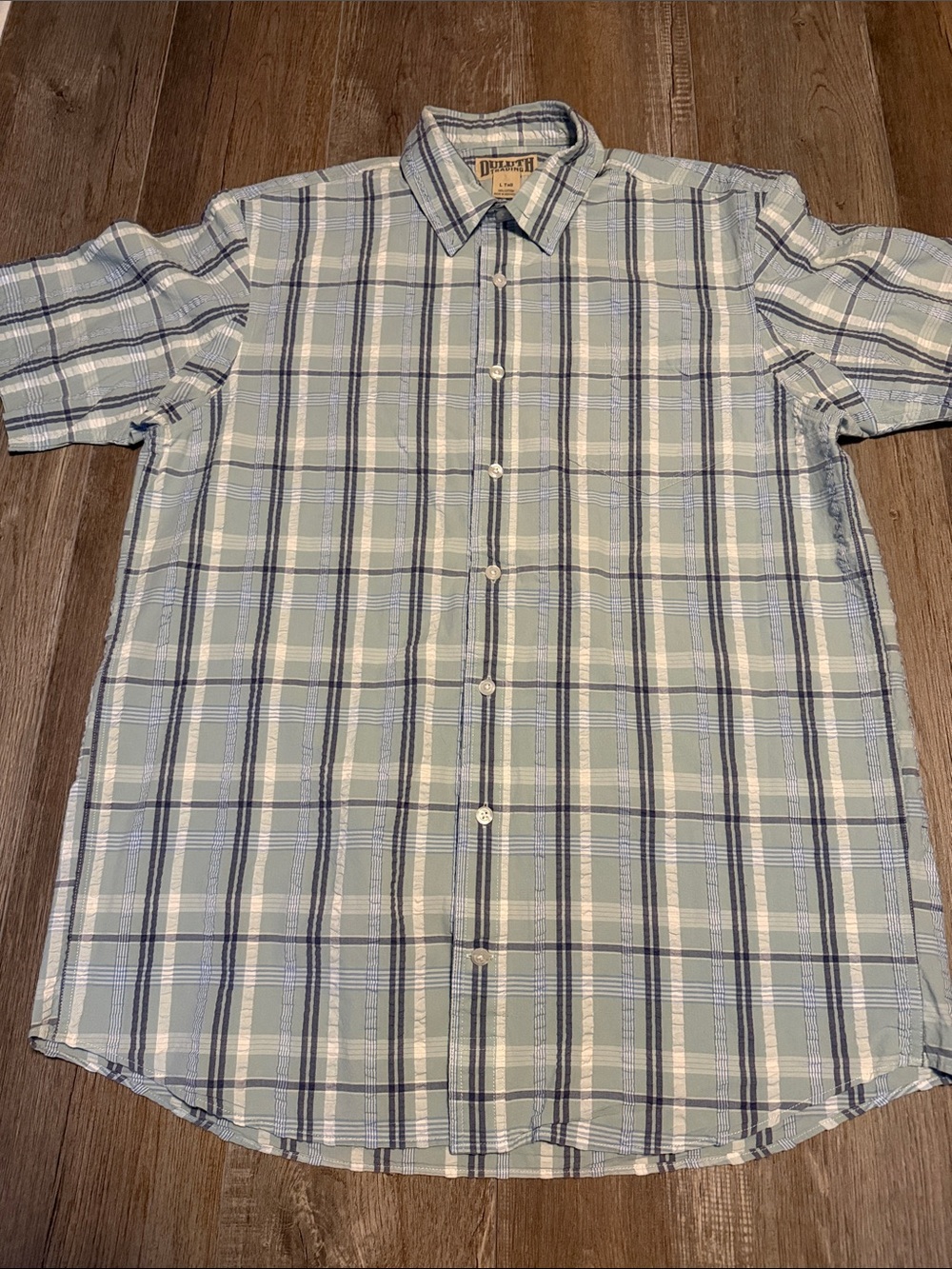 Duluth Trading Co Light Blue and Green Plaid Short-Sleeve Button-Down Shirt